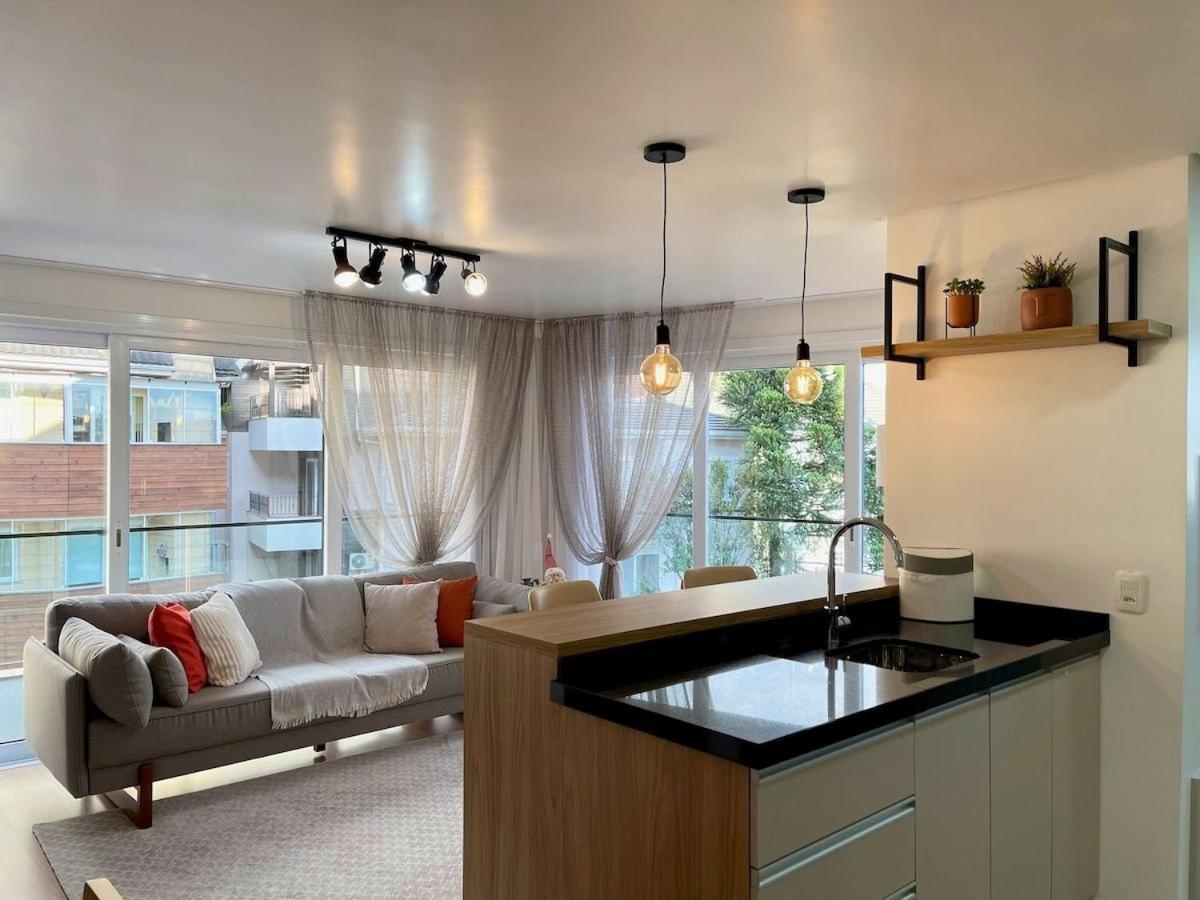 Apartamentos Solar Da Garibaldi Centro By Achei Gramado Exteriör bild